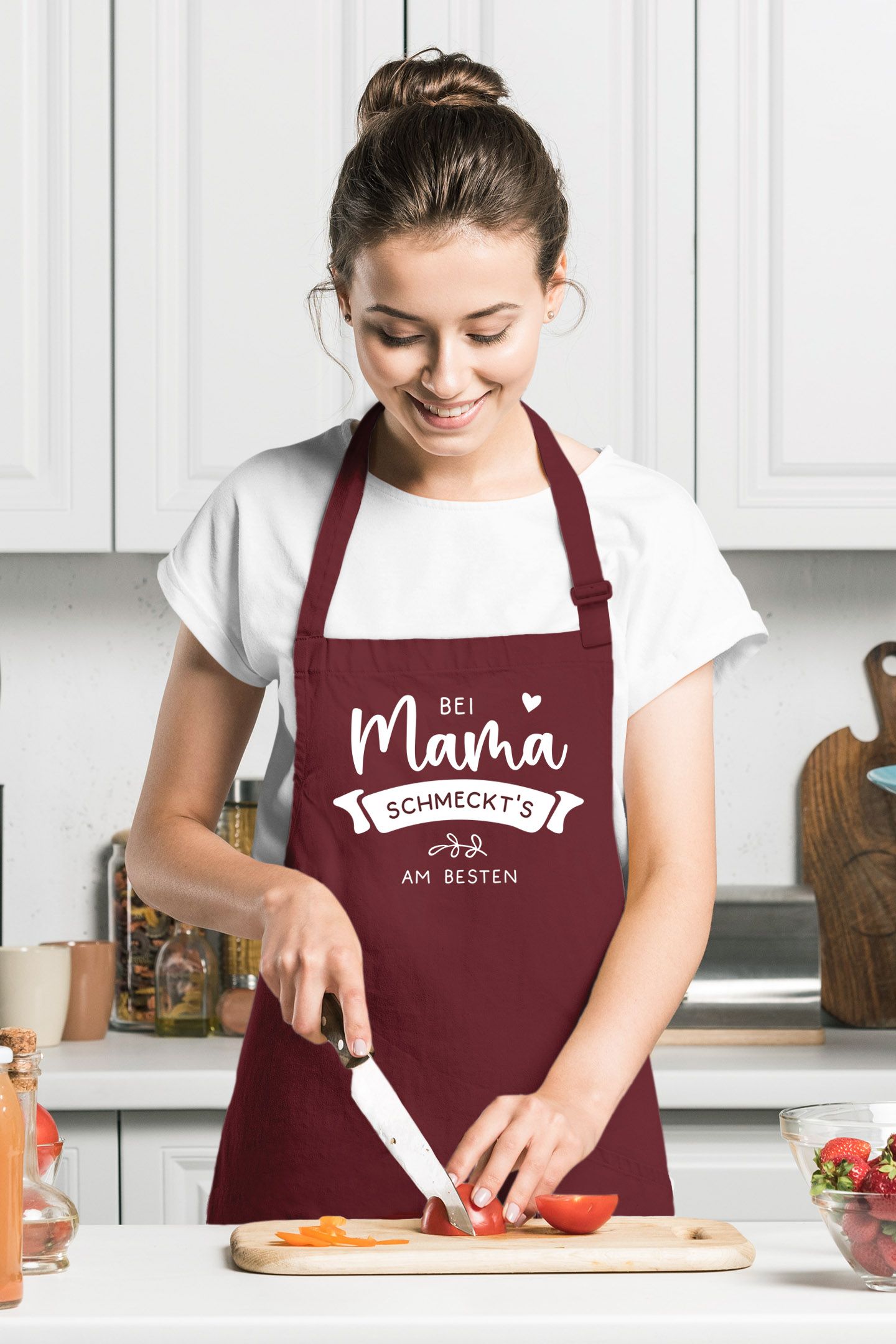 Kochschürze Damen Küchenschürze mit Spruch Bei Mama schmeckts am Besten